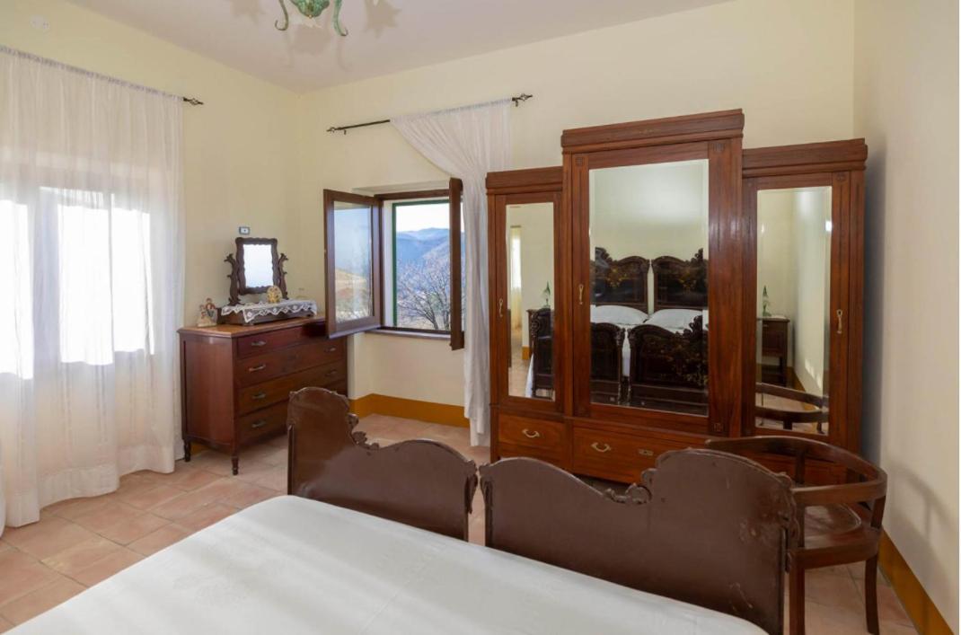 Nonna Lella Bed And Breakfast Calvanico ภายนอก รูปภาพ